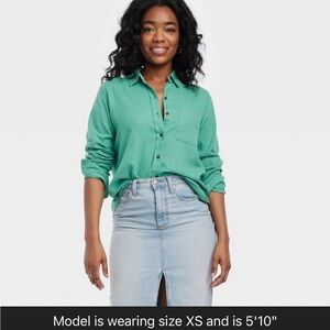 Collard neckline relaxed fit tunic